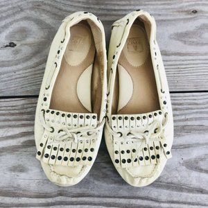 FRYE Reagan Studded KILTIE LEATHER DRIVING MOCCASIN LOAFER SHOES Women 8.5 White